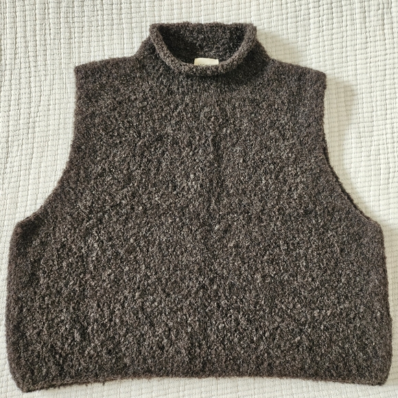 Jaggery London TINO Vest in Dark Oak Size 2 - Picture 4 of 10